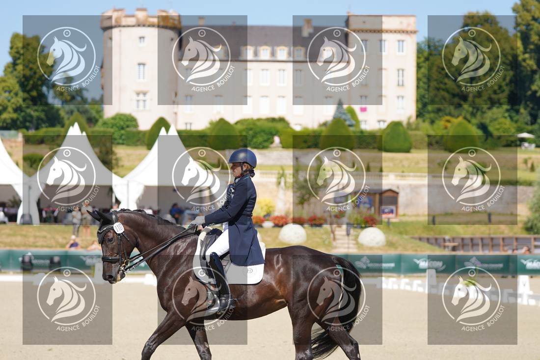 Aperçu Constance MENARD · DONARA DES BLANCS